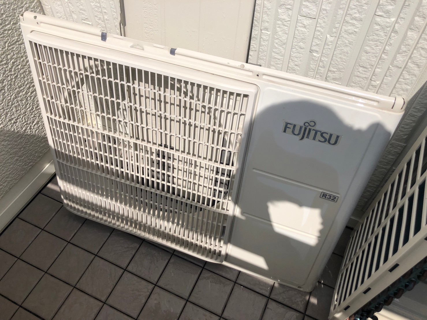 お掃除機能付きエアコン2台＋室外機クリーニング2台