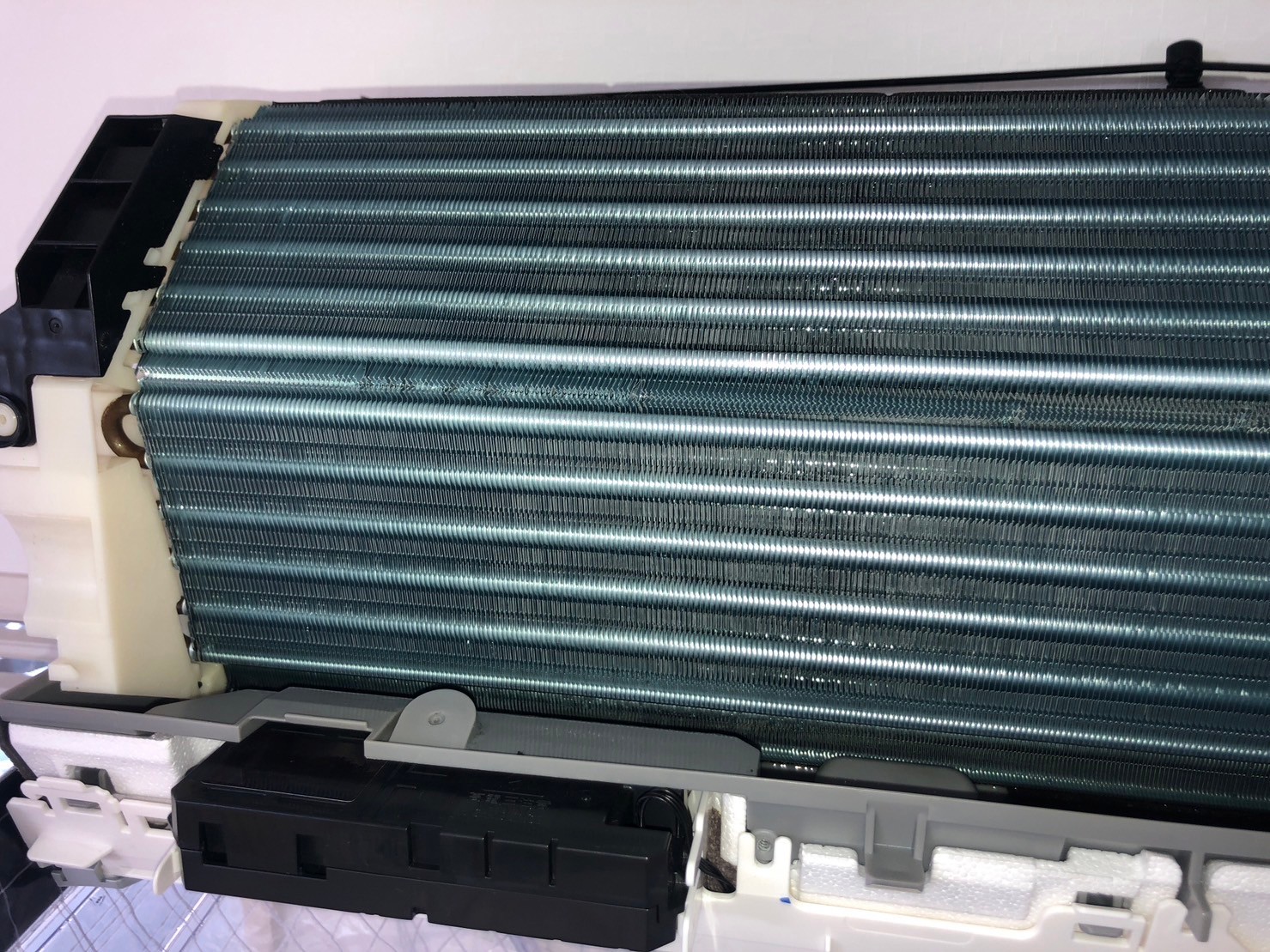 お掃除機能付きエアコンクリーニング(DAIKIN:AN56WAP-W)