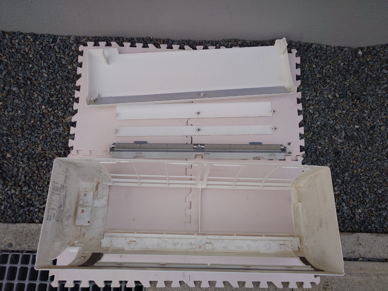 お掃除機能付きエアコンクリーニング2台(DAIKIN:ATR28VSE6・ATF22USE5-W)